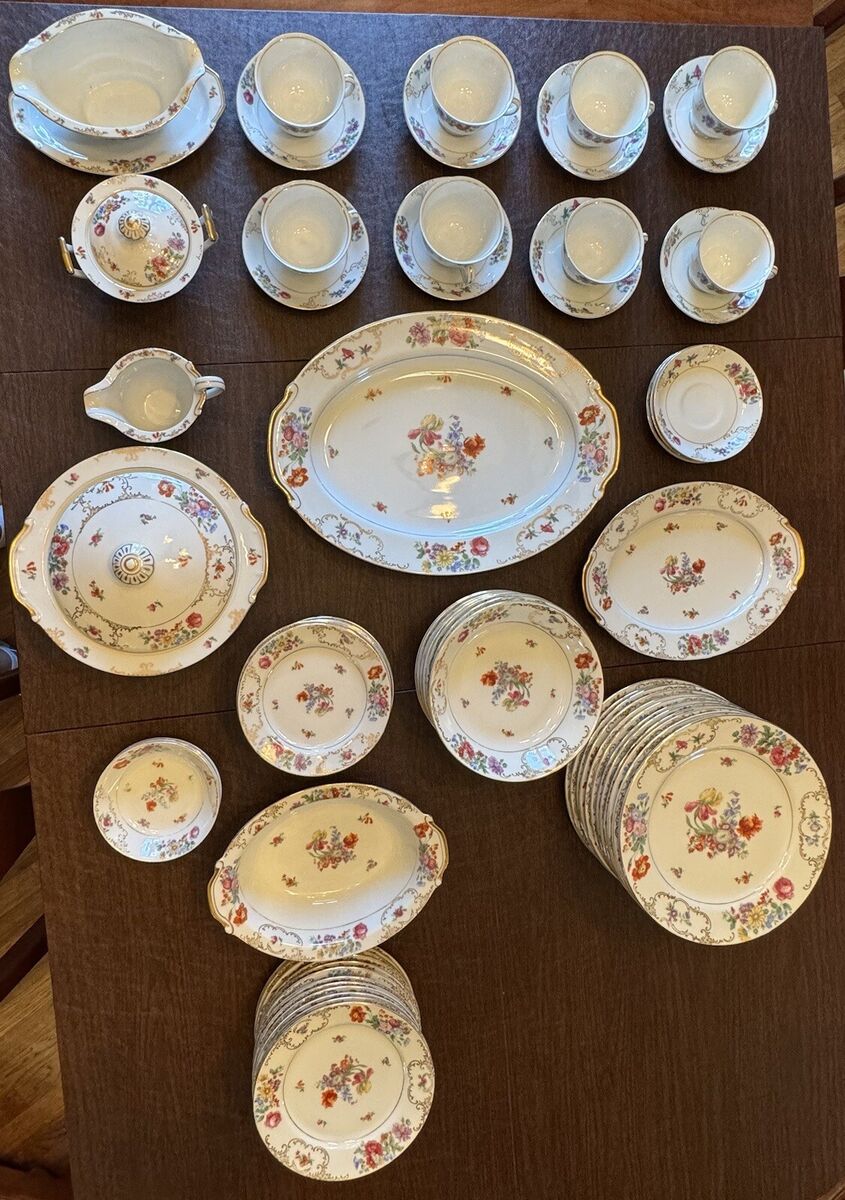Vintage SGK China Made In Occupied Japan matching Porcelain