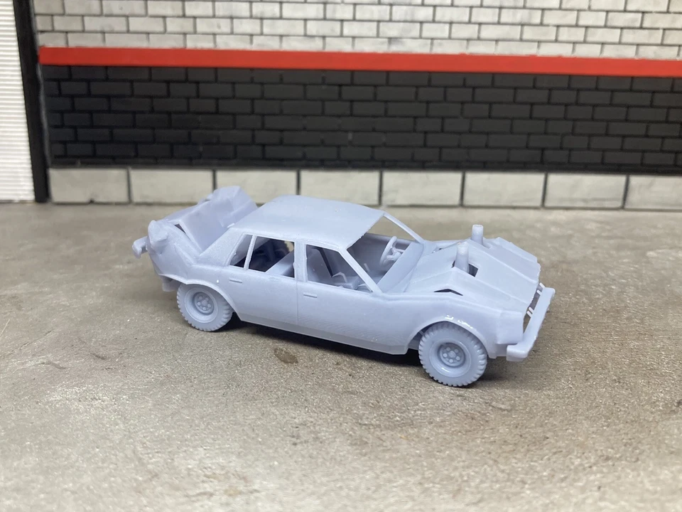 1/64 Scale 3D Printed Box Chevy Caprice Demolition Derby Car For Diecast Diorama - Image 3 of 4