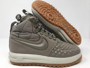 nike duck boots womens