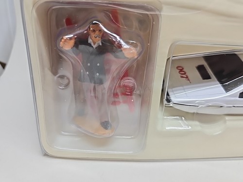 Corgi Classic 65001 Lotus Esprit & Jaws Figure Set James Bond Collection 007 H/M - Picture 7 of 7