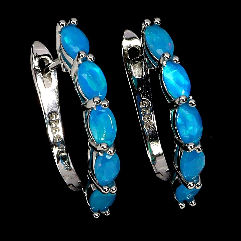 SILVEGO Orecchini CLARISSA In Argento 925 Con Opale Sintetico: Eleganza Senza Tempo, Colore Bianco O Blu
