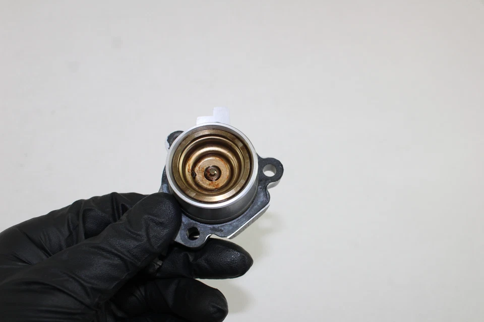 Cilindro esclavo embrague 13-16 Triumph Trophy 1215 ABS Foto 3 de 4