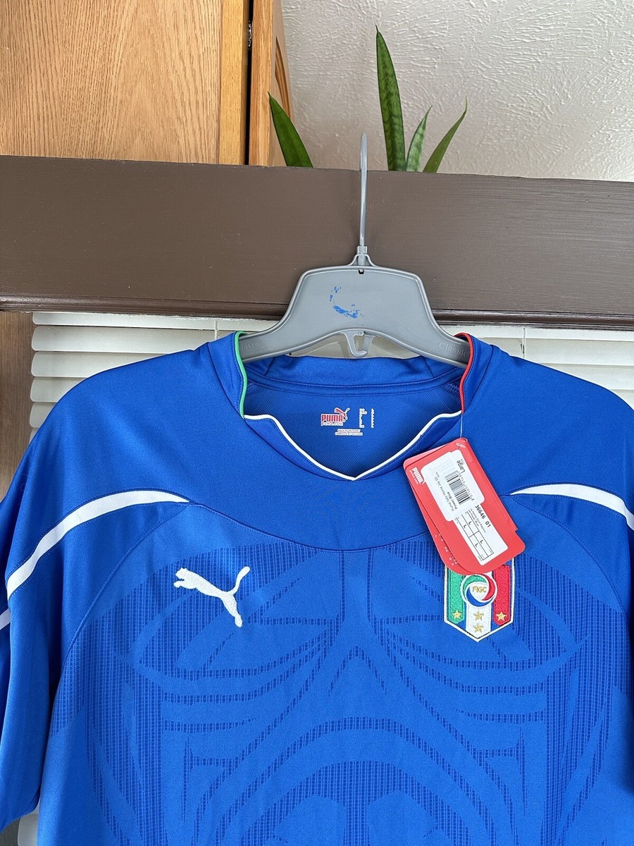 PUMA ウルグアイ スアレス 9 ユニフォーム　2010W杯仕様　Mサイズ PUMA ウルグアイ スアレス 9 ユニフォーム 2010W杯仕様 Mサイズ