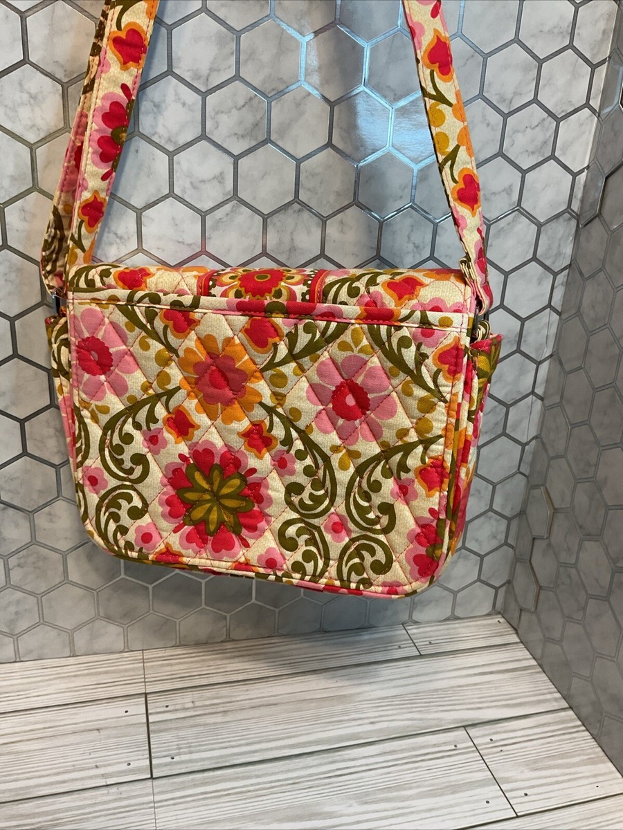 VERA BRADLEY Folkloric crossbody/shoulder bag Flap Magnetic Clasp
