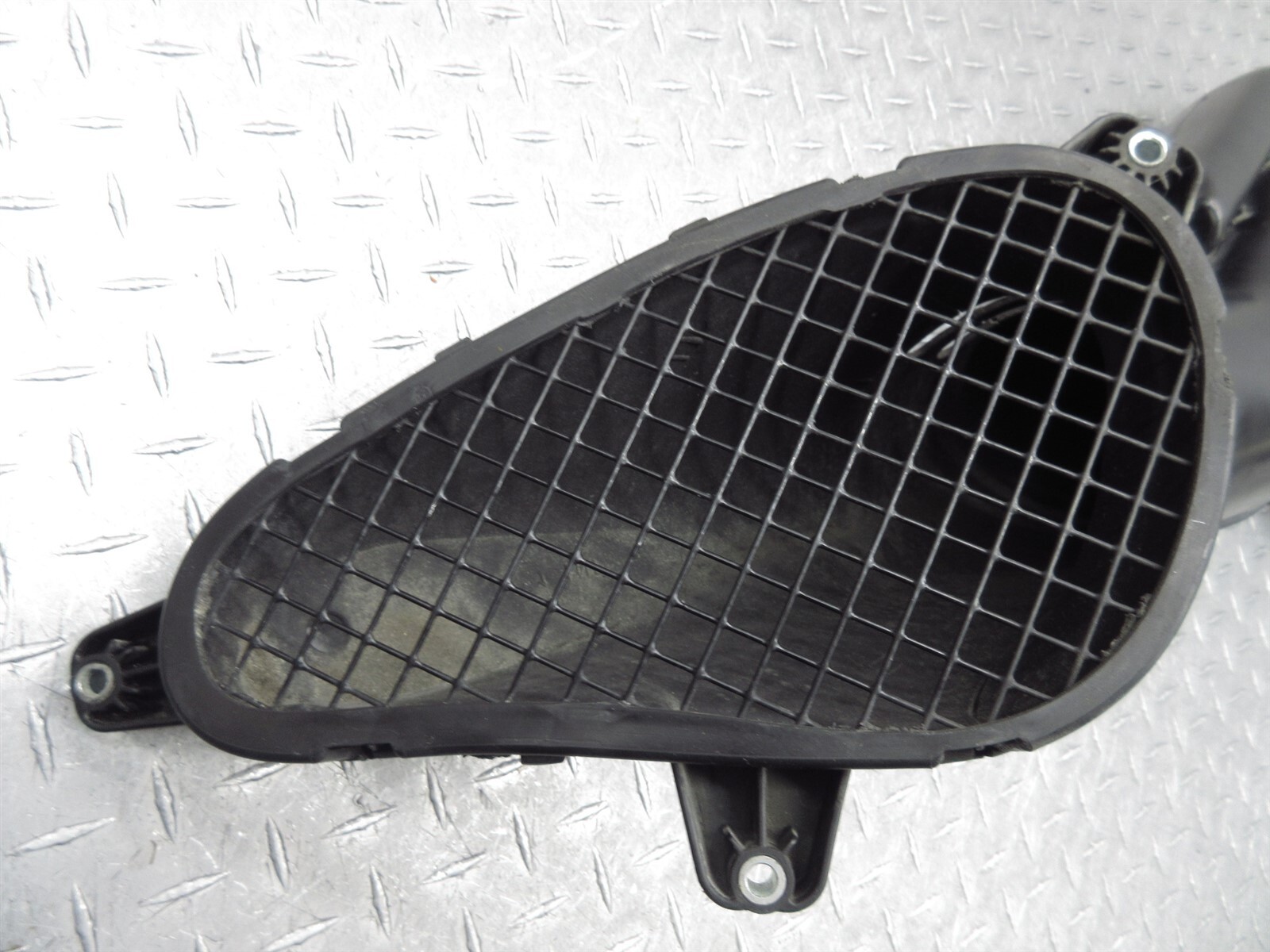 2008 Ferrari F430 Spider 226058 RH Right Passenger Side Air Intake Duct Tube
