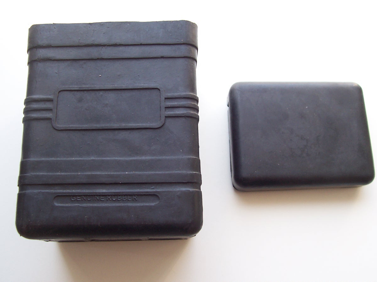 Original Lucas 6V Battery Case Lid Pre-Unit 350 500 650 Triumph Norton