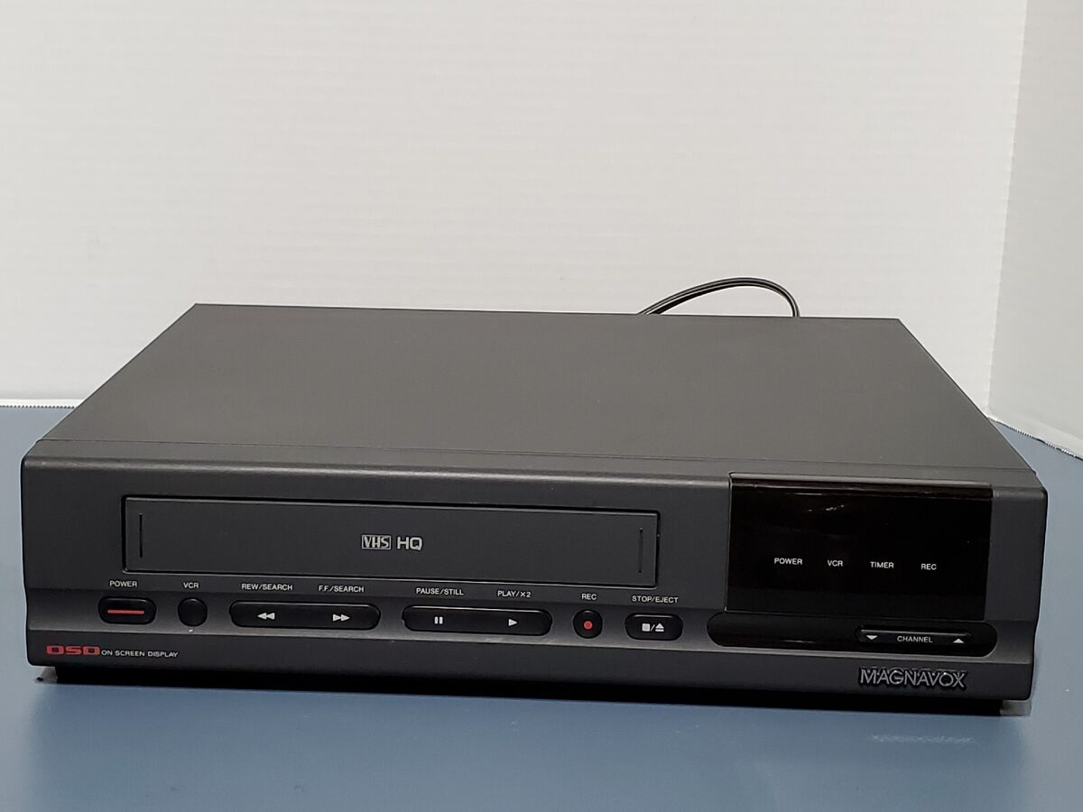 Magnavox OSD(On Screen Display) VHS /VCR Model VR3310AT01 Magnavox OSD(On Screen Display) VHS /VCR Model VR3310AT01