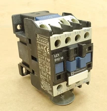 Schneider Electric LC1D1210 25 Amp 3-pole Contactor w/ 120VAC Coil - NEW