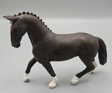 Schleich 13927 Hanoverian Mare Horse Animal Figure EUC