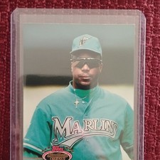 Topps 1993 Stadium Club Nigel Wilson Florida Marlins Baseball Card #720 Rookie. rookie card picture