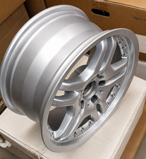 17 X 8 Wheel Fits Mercedes C Cl Clk Cls E Ml S Sl Slk Amg 5x112 66.6