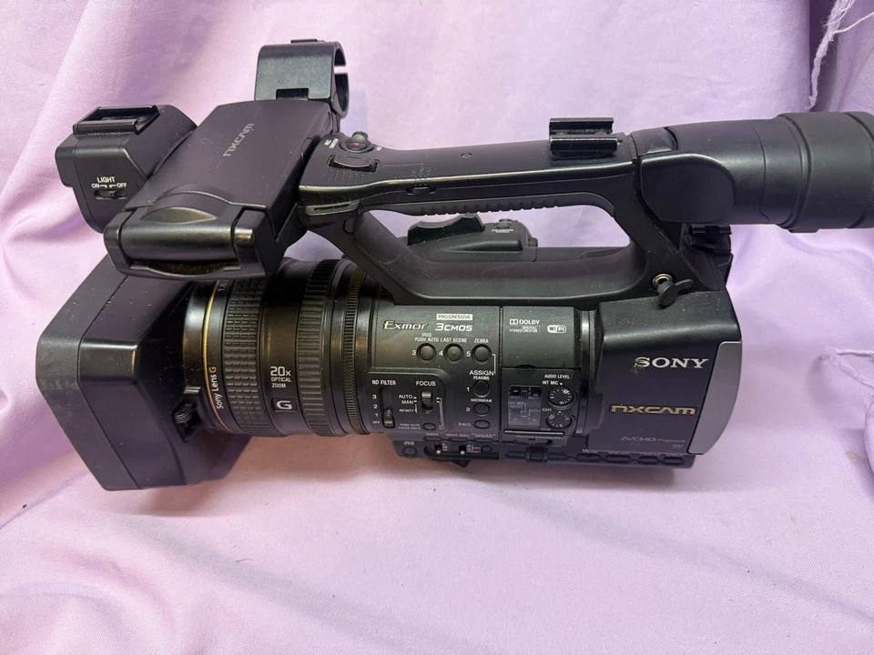 Sony HXR-NX3 NXCAM Pro Video Camera With Charger/Batteries! Works Great! - Image 2 of 4