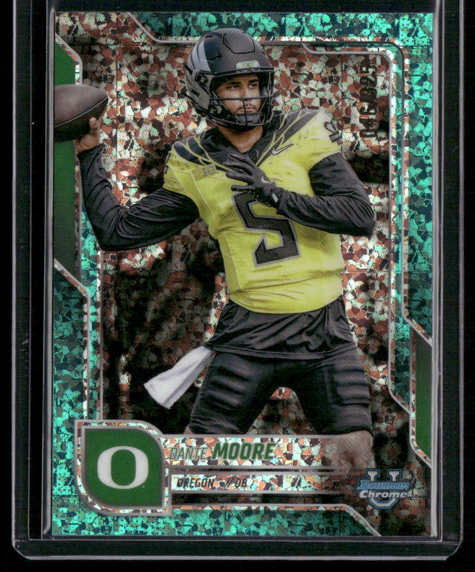 2025 Bowman University Chrome #137 Dante Moore Aqua Mini-Diamond Refractor #/325