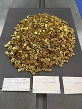 QTY 1 TRADESHIP 64 PITCH BRASS PINION GEAR 18 TEETH TOOTH SLOT CAR .078” BORE