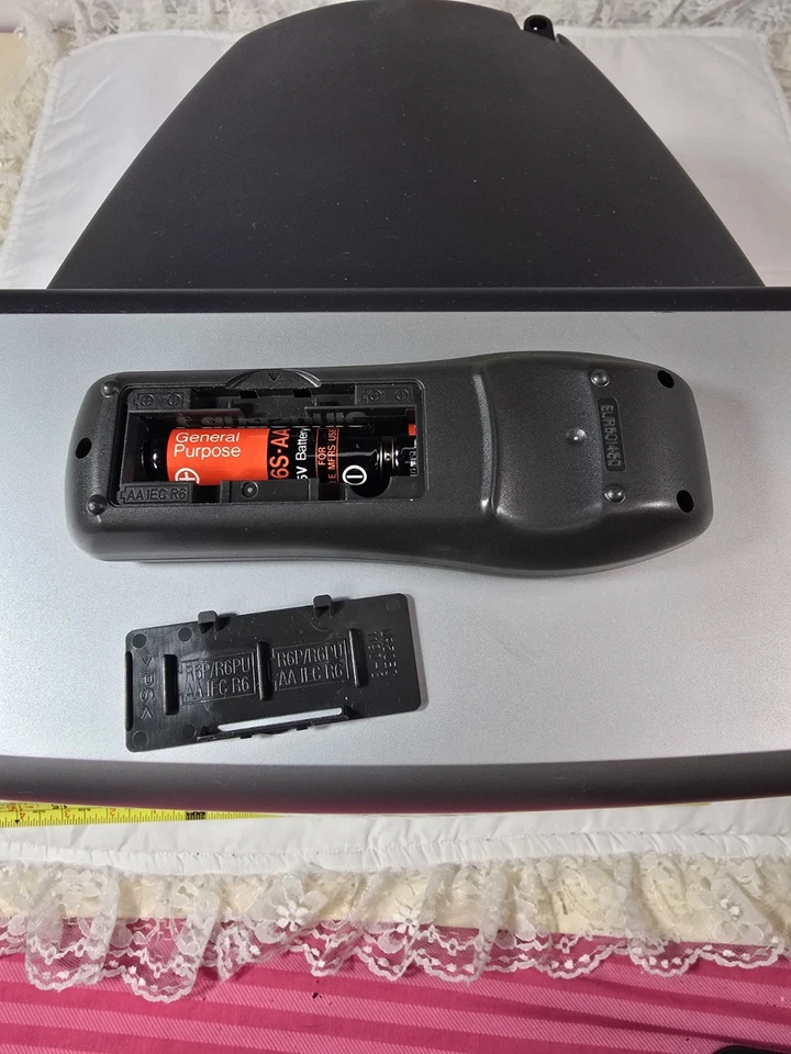 Panasonic CT-13R37S 13in Color CRT Television Retro Gaming W/Remote Tested HTF - Image 4 of 4