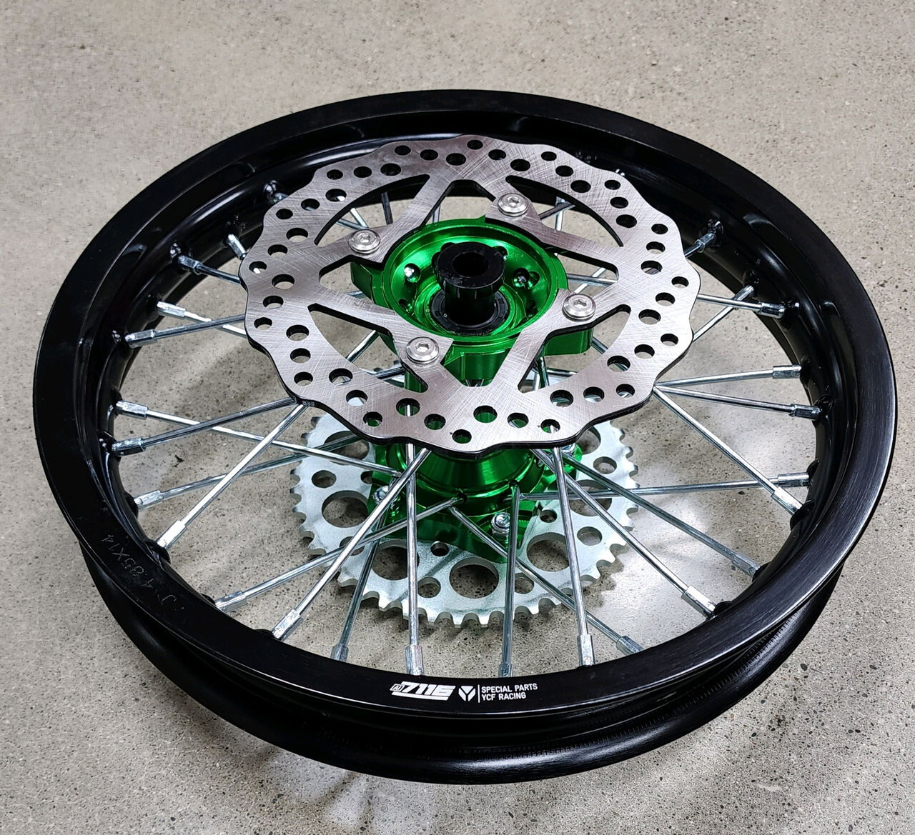 Picture 1 of 2