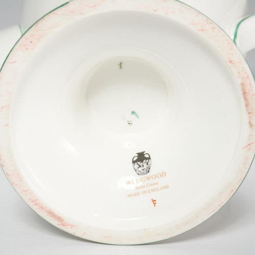 Wedgwood England Columbia White Griffin Hand Painted Coffee Pot w Lid 10.25" - Picture 7 of 7