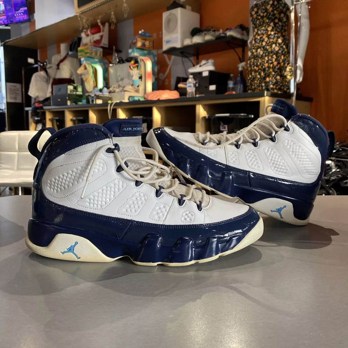 Jordan retro on sale 9 unc