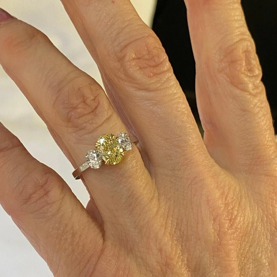 1.74Ct Oval Cut Lab Grown Fancy Vivid Yellow Diamond Three Stone Ring 14K Gold - Image 4 of 4