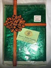Vtg Sultans Linens Green Vinyl Foil Look Table Cloth Holiday Chrisymas  52”x70”