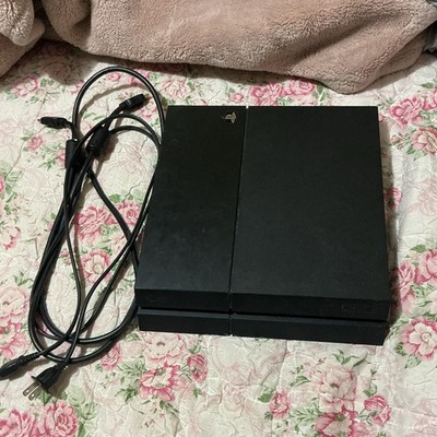 Selling Used Ps4 - Comes with All Cords and One Controller Ready For Play