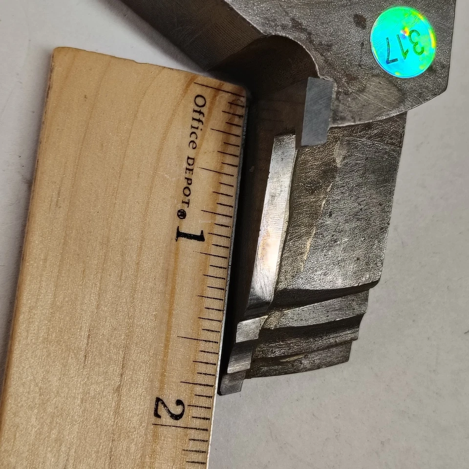 Raised Shaper 3-Wing Cutter Molder 1"Height, 2" Radius, 5-1/2" Dia, 1" Bore - Image 3 of 4