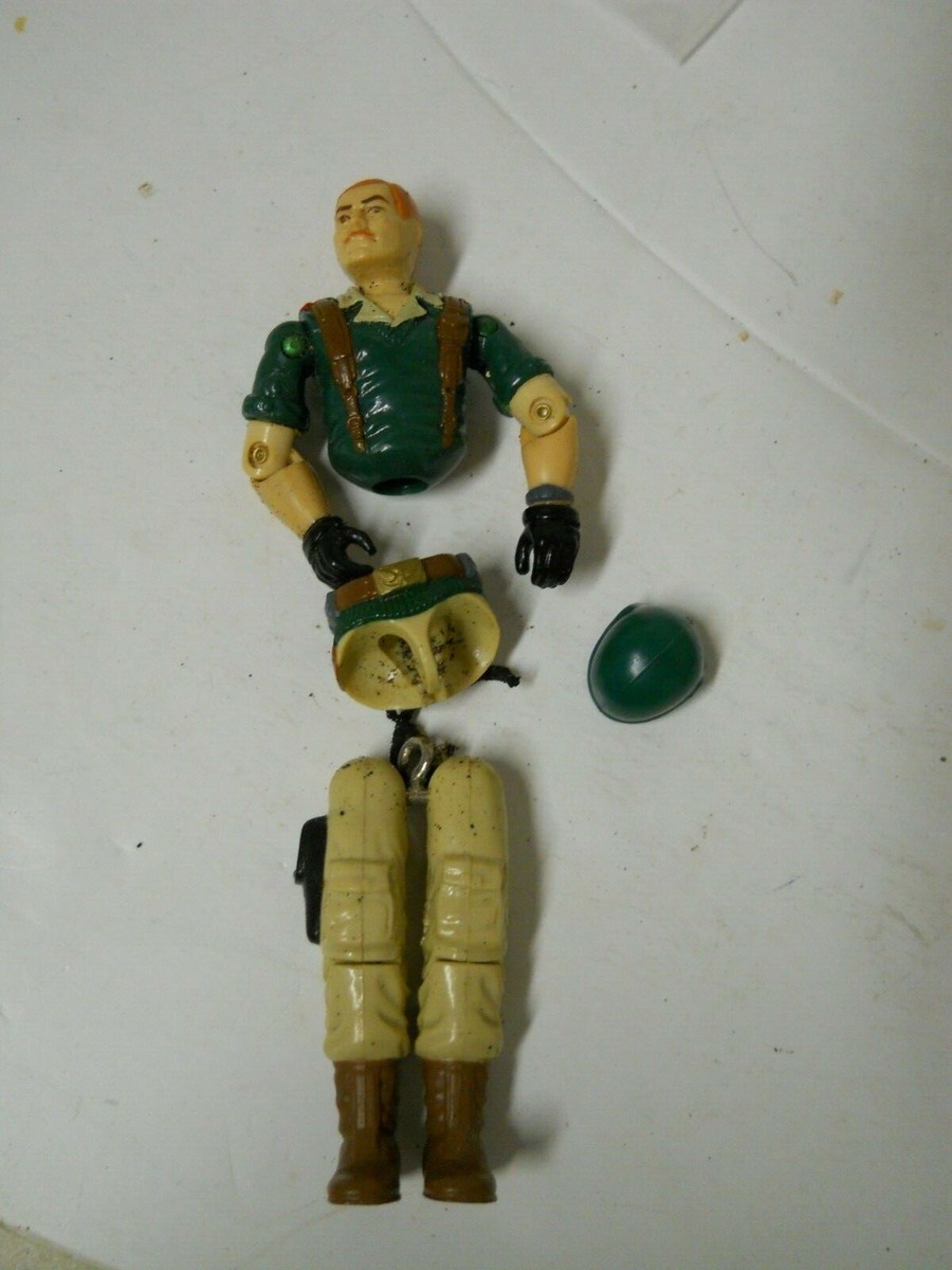 Vintage 82-83 Hasbro G.I. Joe Action Figure Solider w
