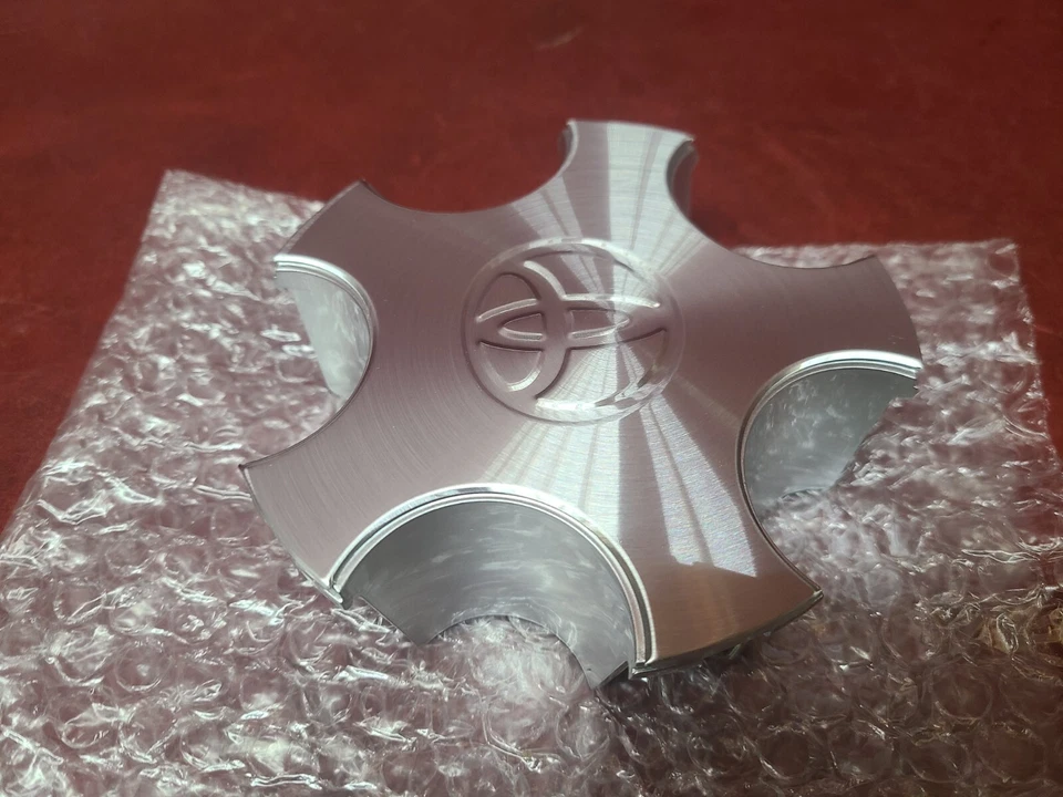 Tapacubos tapa central 42603-AA020 1996-2001 individual nuevo Foto 3 de 4