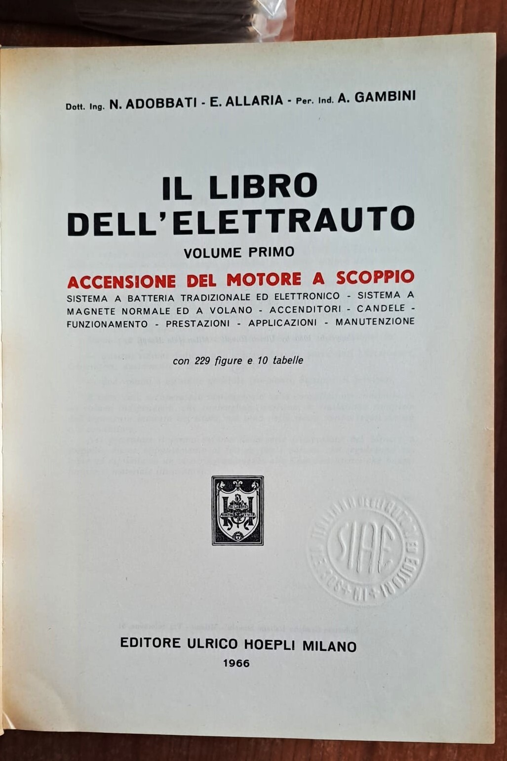 Foto 7 di 13