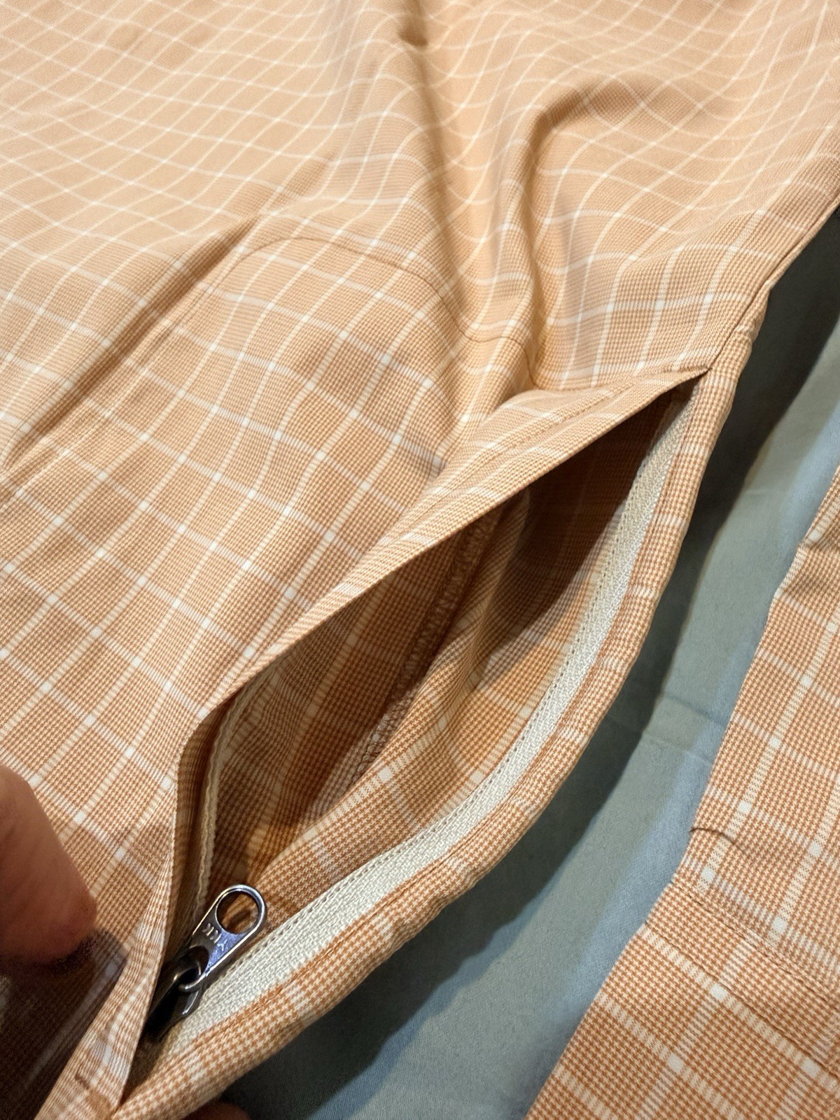 Howler Brothers - PRODUCT SAMPLE - Agave Flower - Size Medium - NWT