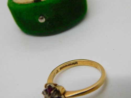 9ct Yellow Gold, Diamond & Ruby Set Floral Cluster Ring Vintage 1975 Birmingham - Picture 5 of 5