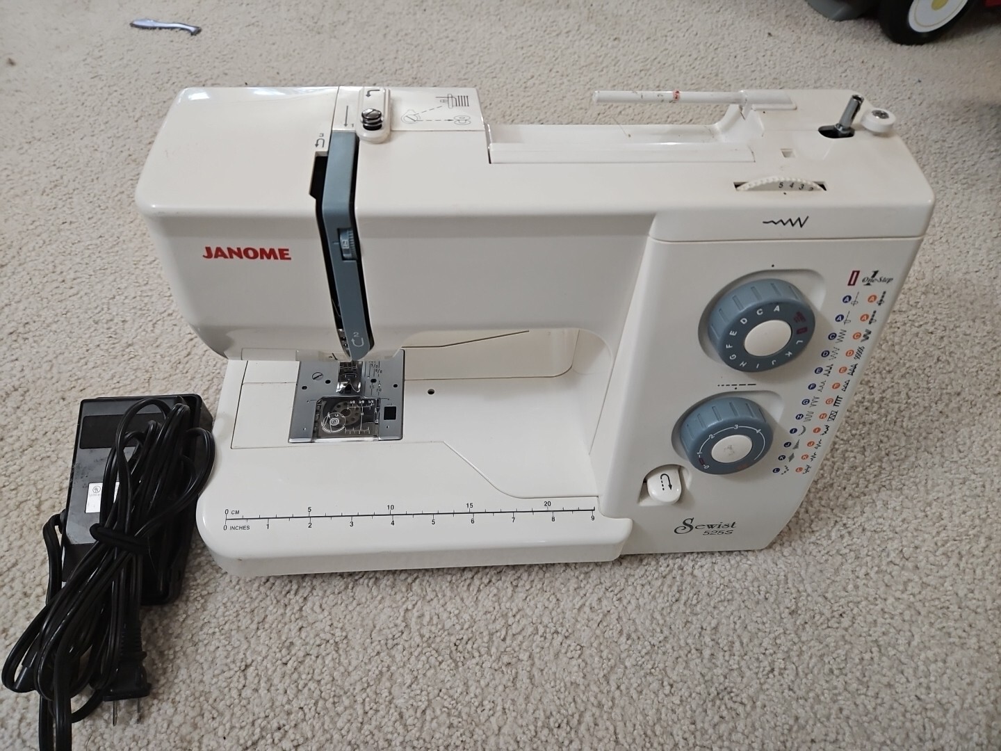 JANOME Sewist 525S Sewing Machine. Works Great eBay