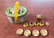 Vintage Shackman 1535 Metal Tin Carrier with Tea Set 16 Pieces - Hong Kong 1976