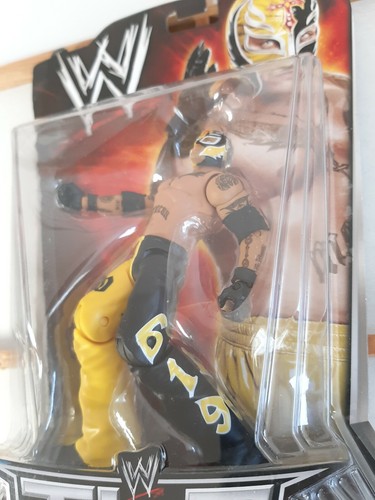 WWF WWE TLC Tables Ladders Chairs Rey Mysterio Action Figure Mattel Rare Limited - Picture 7 of 8