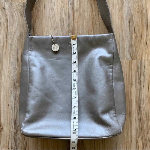 THE SAK silbergraue Leder-Schultertasche Geldbörse - Bild 9 von 12
