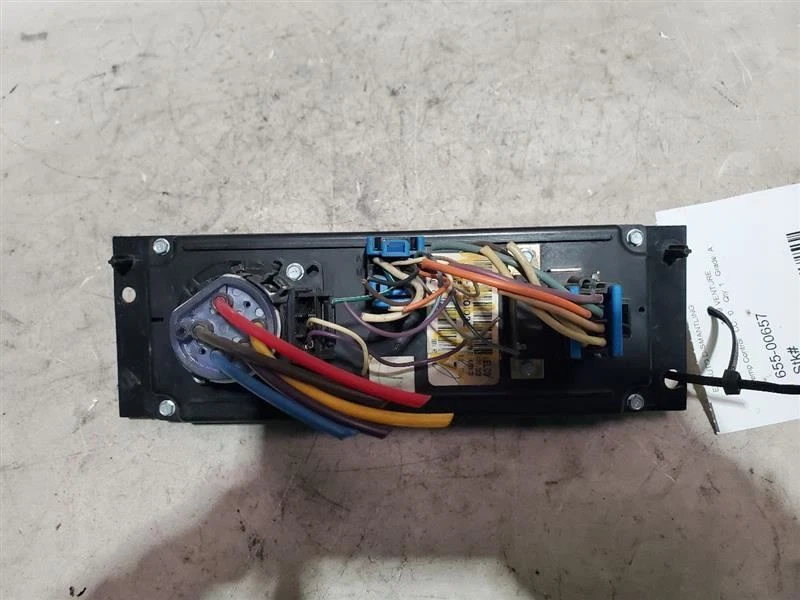 97-99, Chevrolet Venture, control de temperatura montado en el tablero, N.º de parte: 9364241  Foto 4 de 4