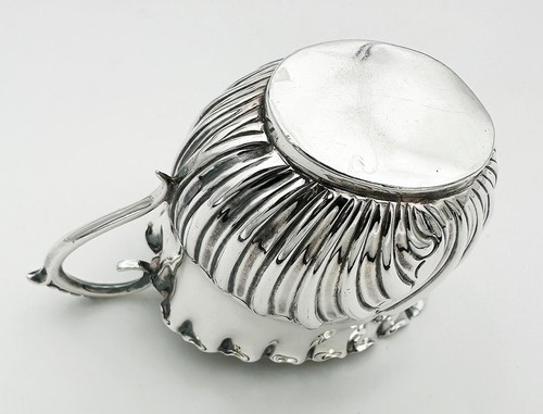 CREAM JUG STERLING SILVER VICTORIAN BIRMINGHAM 1896 JOHN MILLWARD BANKS - Picture 6 of 8