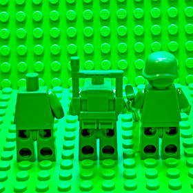 LEGO Toy Story Green Army Men Parts Lot 7595 Soldier Minifigure 2009