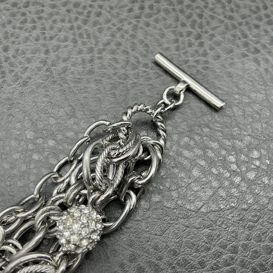 Pulsera Chloe + Isabel Mujer Tono Plata Multi Cadena Pavé Cristal Palanca Gruesa Foto 4 de 4