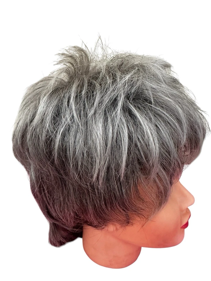 Nueva Peluca Paula Young A5512 TRISHA Corta Gris Plateado Promedio Foto 3 de 4