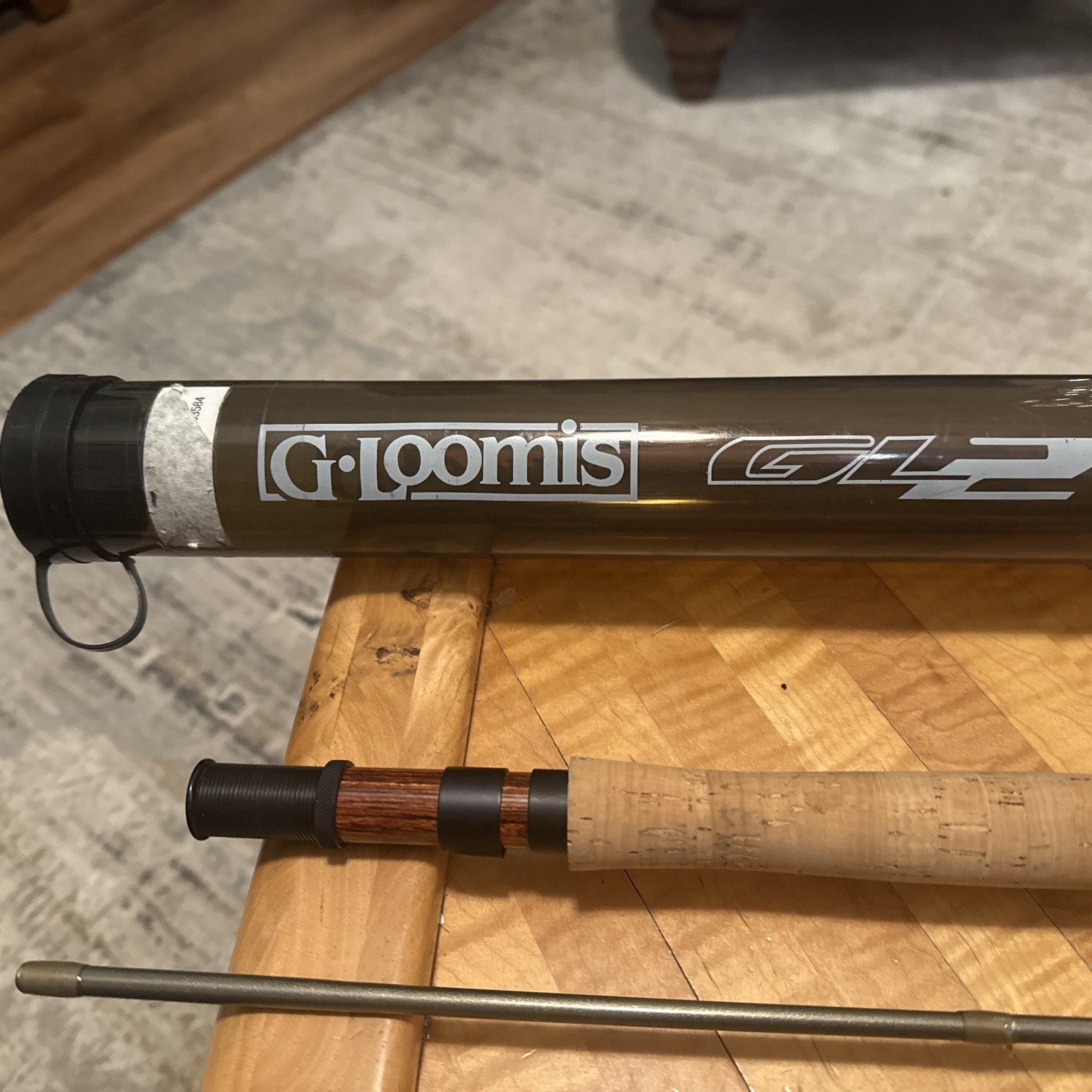 G. Loomis GL2 - FR1085 - 9" #5 Line 2 Piece Fly Fishing Rod w/Pouch, Tube