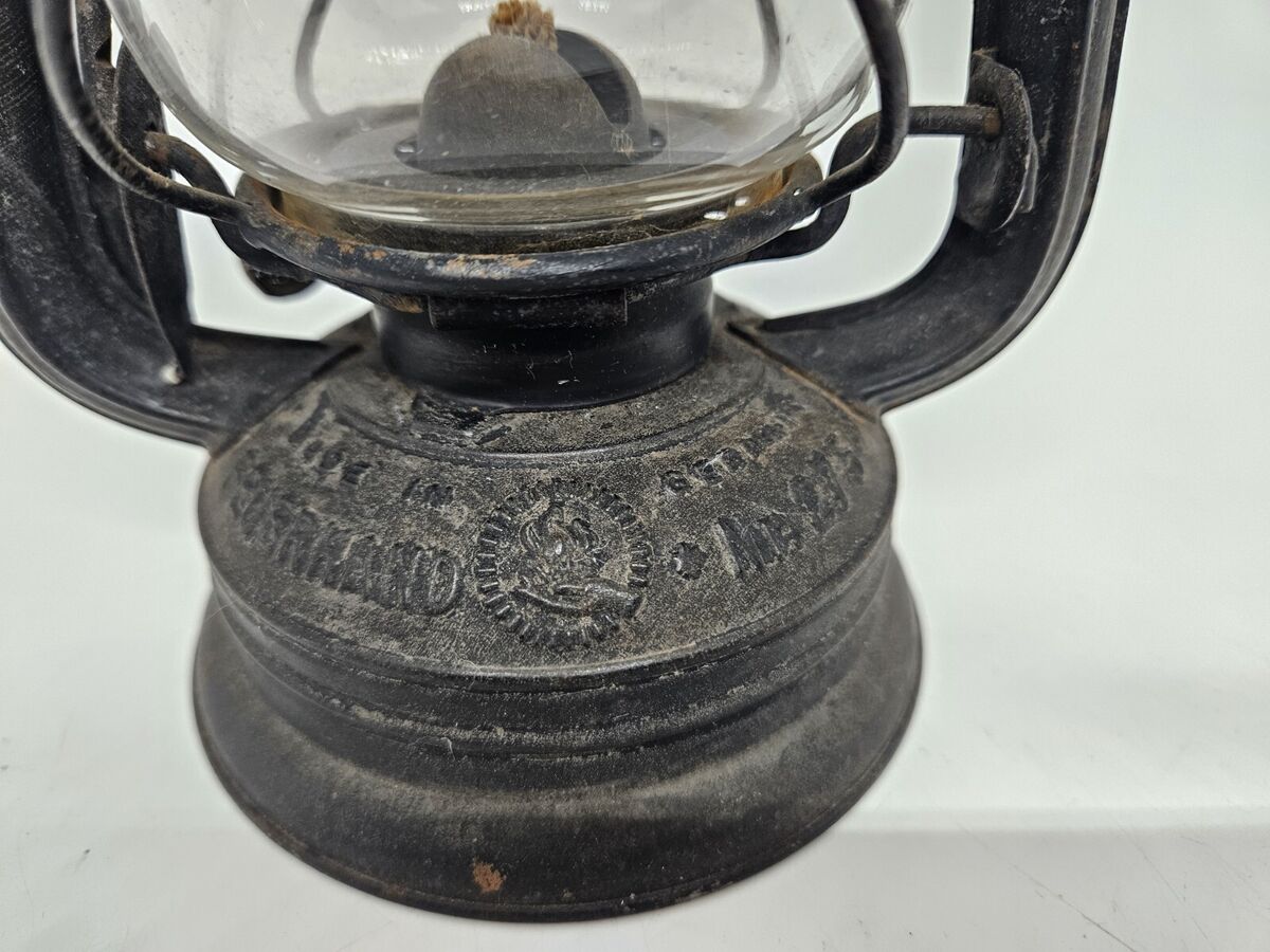 Antique Nier Feuerhand No. 275 Kerosene Railroad Lantern Antique Nier Feuerhand No. 275 Kerosene Railroad Lantern