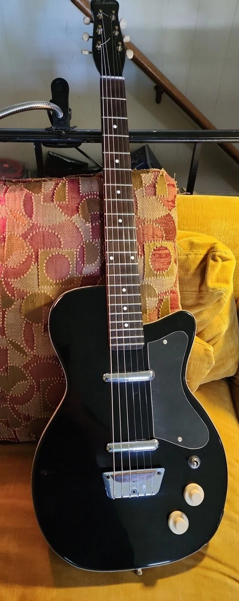 Silvertone top u2 guitar