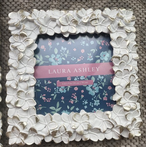 2 Laura Ashley White Silver/Gold Textured Resin Flower Floral 4X6 & 4x4 Frame - Picture 2 of 6