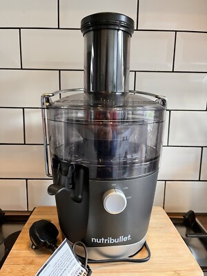 Dark Grey Nutribullet juicer Pro (used Twice) With Jug UK
