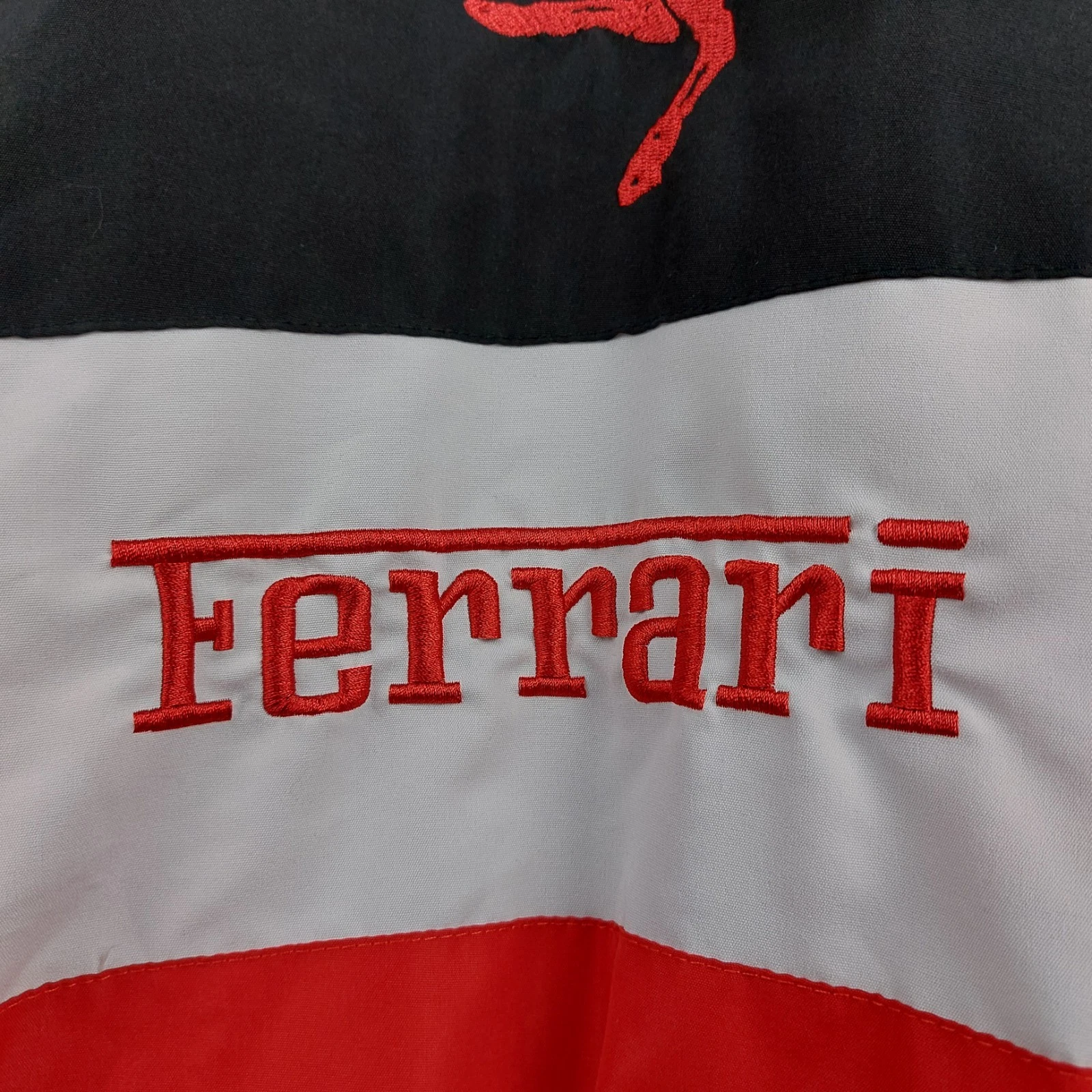 Vintage Scuderia Ferrari Mens Size XL F1 Racing Jacket Bomber Quilted Shell - product detail image 17