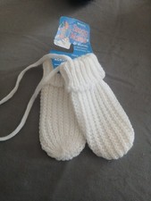 Vtg Snugg Mates Infants Mittens Marvel Universal Taiwan