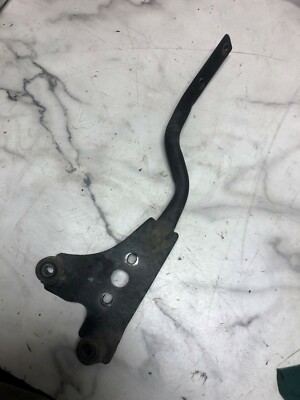 99 Honda VT 600 VT600 VLX Shadow muffler pipe exhaust mount bracket
