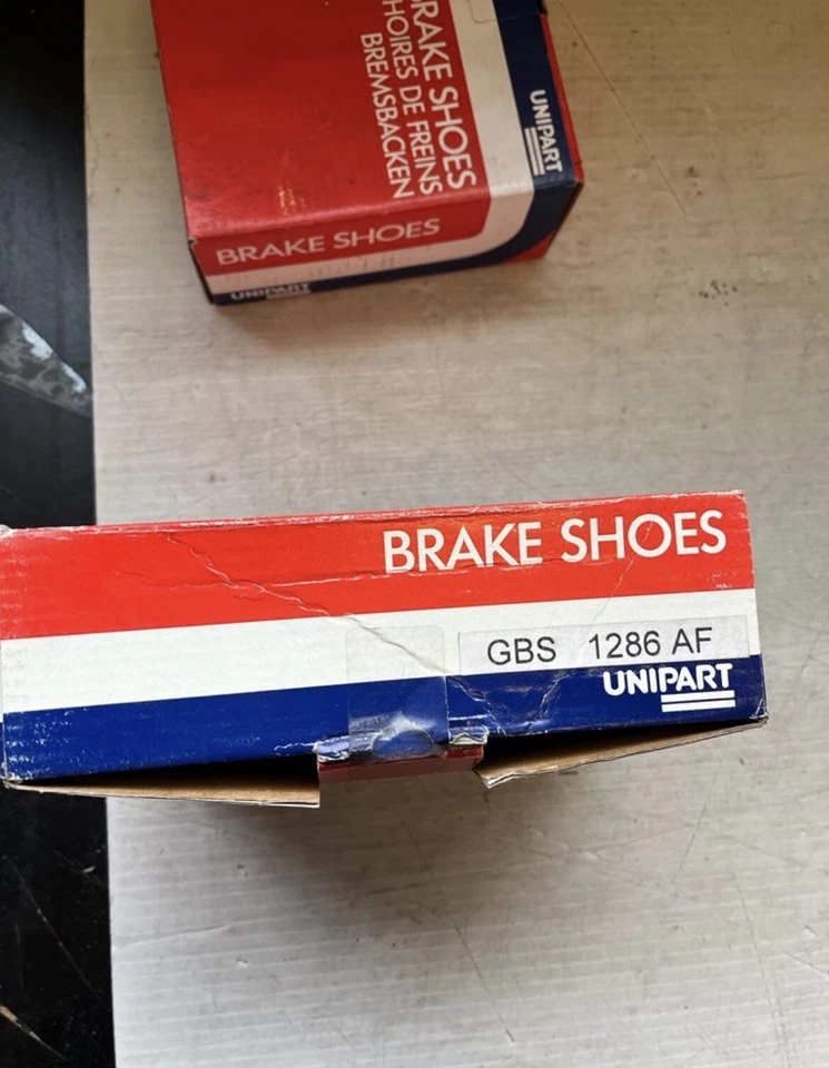 BRAKE SHOES FOR FORD ESCORT/FIESTA 1995-2009 BRAND UNI PART MOD NO. GBS 1286 AF - Image 2 of 2