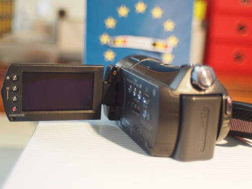 Sony HDR-CX6 - Photo 4/5